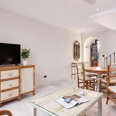 Parque Santiago V Official Aparthotel Плая де лас Америкас Екстериор снимка